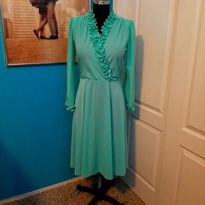 GUC Vintage 70's Montgomery Ward teal dress! Size 11/12 Jr. Miss